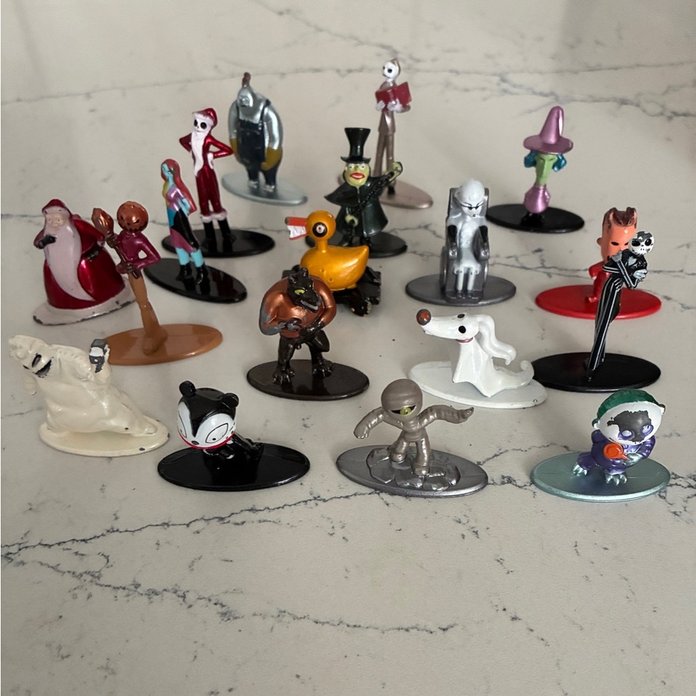 Spooky Character Action Figure Set